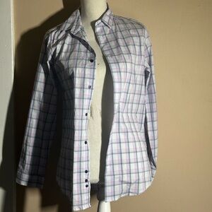 Calvin Klein Men’s Button Down shirt